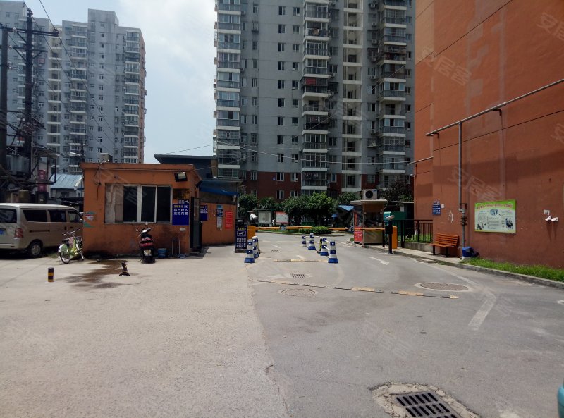 鹏程中泰花园,堤东街1号