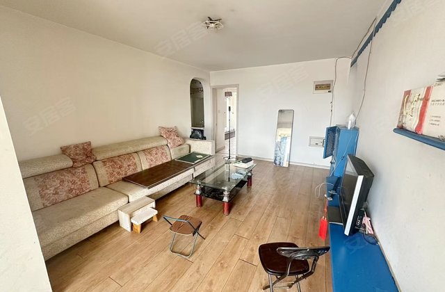 嘉实泊岸小区3室2厅97.66㎡69万二手房图片