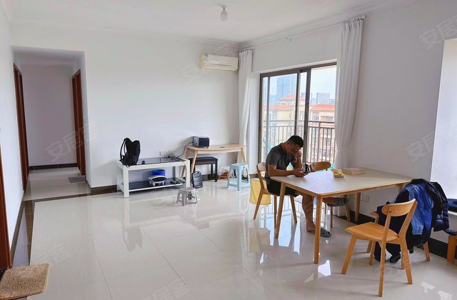 龙光海云天3室2厅105㎡125万二手房图片