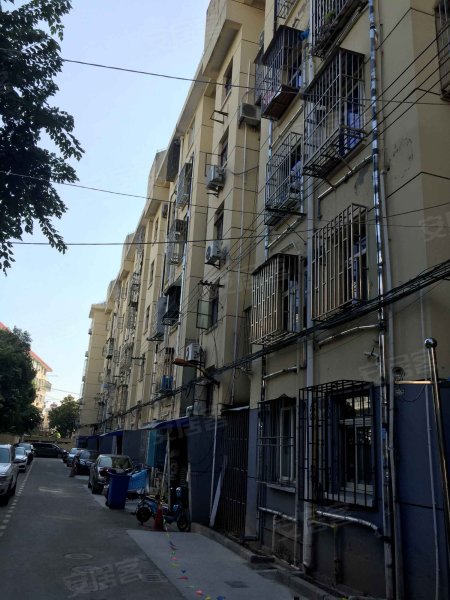 新德路558弄小区 