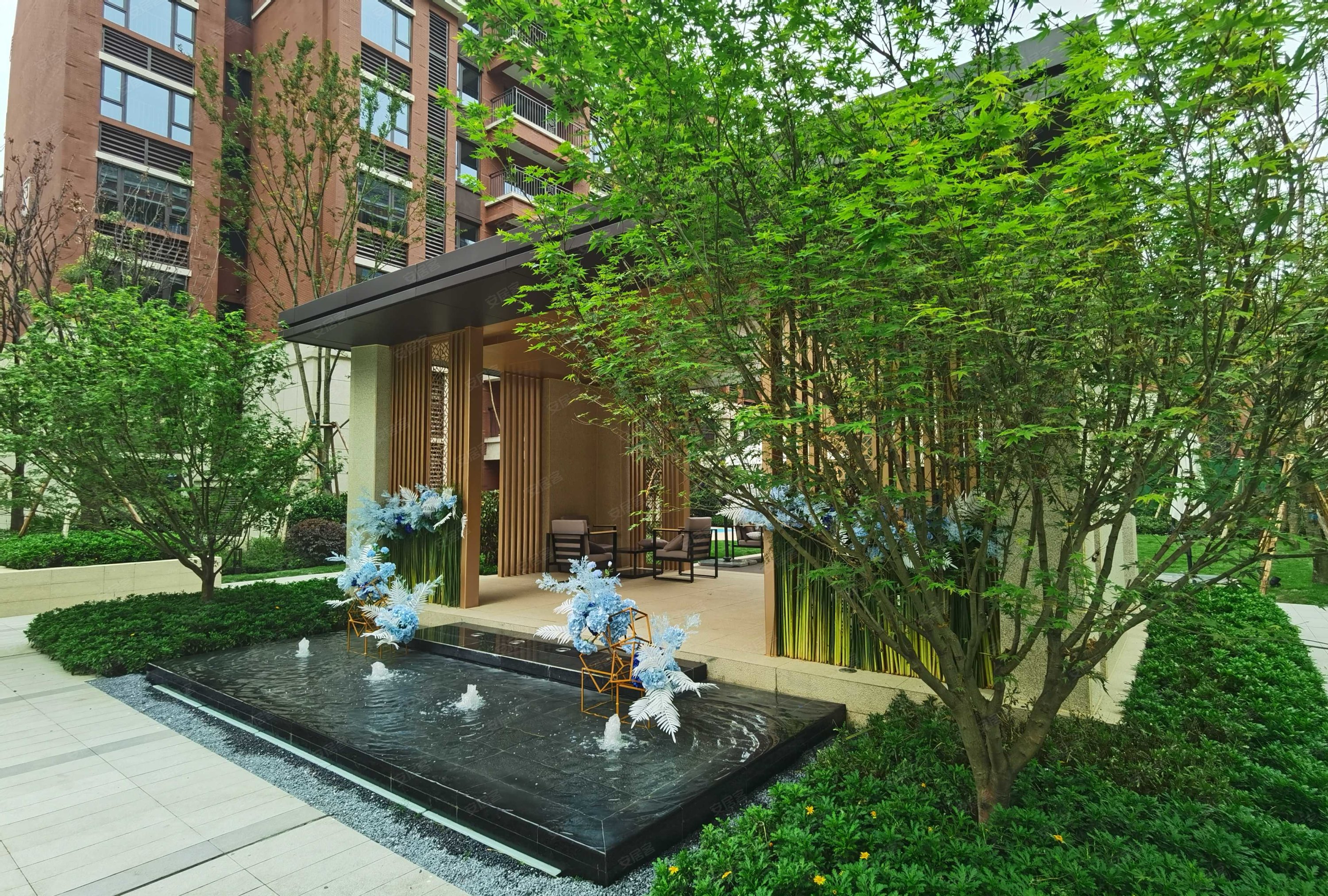 东原阅墅3室2厅2卫112.95㎡南北135万