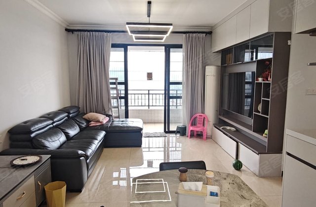 骏景华庭(开平)3室2厅100㎡47.5万二手房图片