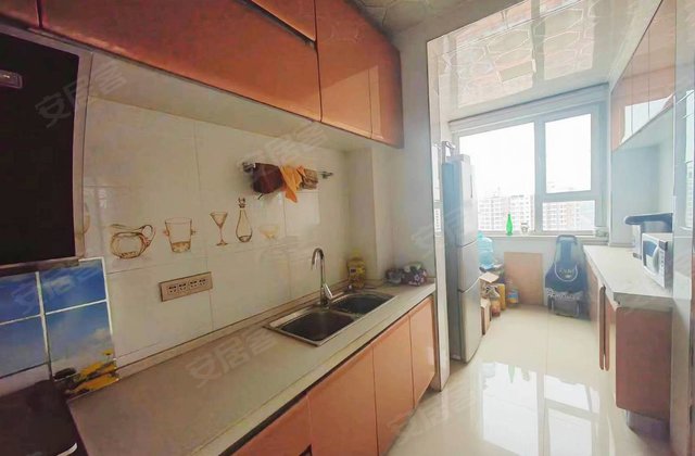 凯德世家4室3厅222㎡215万二手房图片