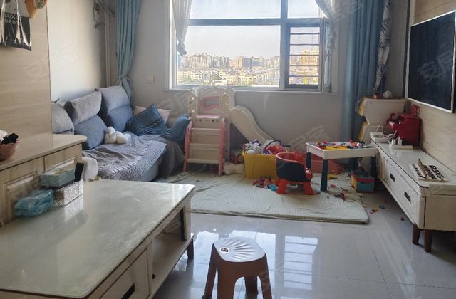 滨湖国际3室2厅101㎡49万二手房图片