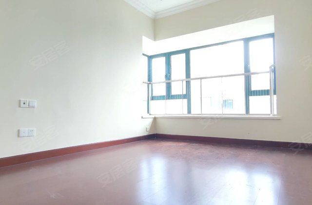 恒大城4室2厅125㎡65万二手房图片