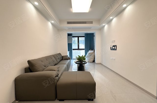 悦龙阁2室2厅69.5㎡67万二手房图片