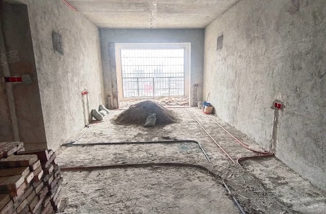 景秀家园4室2厅127㎡55万二手房图片
