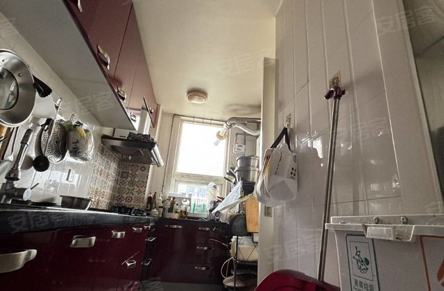 学府城3室2厅136㎡67万二手房图片