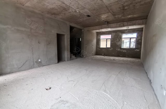 南庄小区4室3厅200㎡130万二手房图片