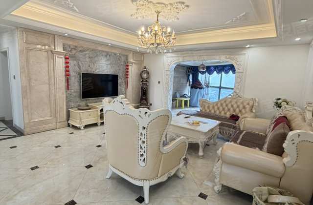 信合湖滨1号4室2厅170㎡89.8万二手房图片