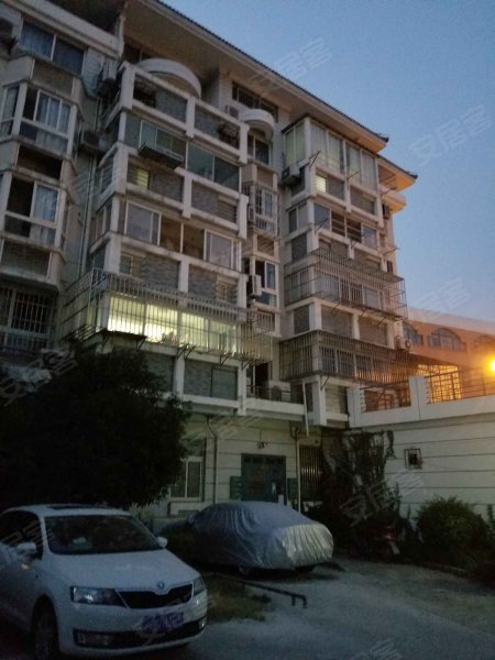 浦东金汇广场(一期) 