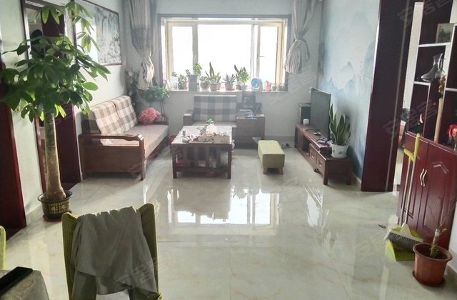 秀水湾花园3室2厅111.7㎡92万二手房图片