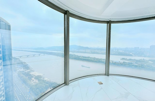 潮宗御苑3室2厅148.06㎡286万二手房图片