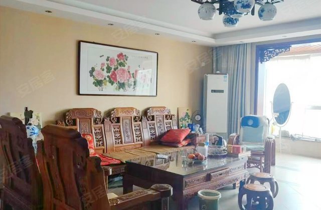 御江南3室2厅150㎡66.5万二手房图片