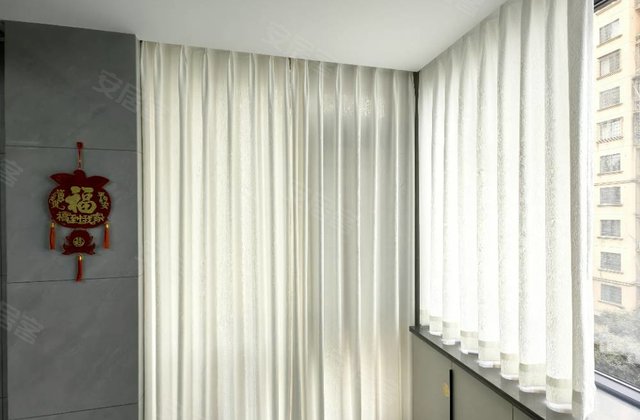 滨湖豪庭3室2厅118.7㎡56万二手房图片