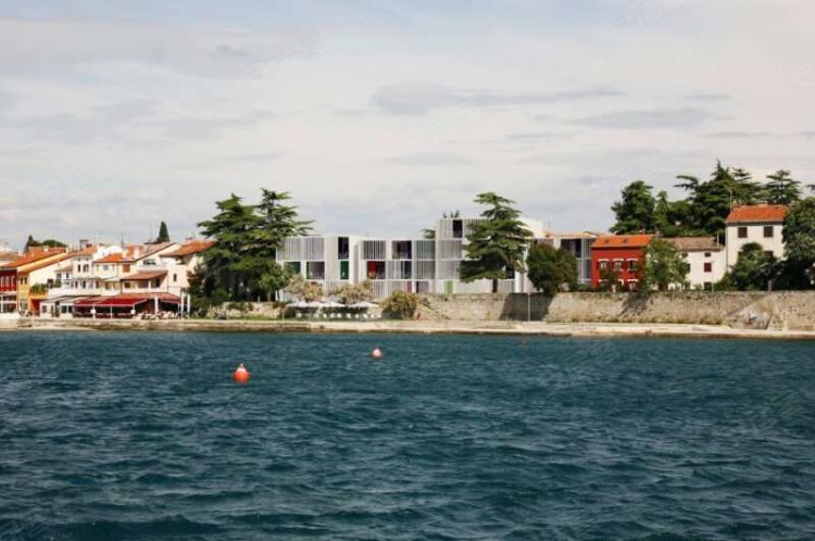 克罗地亚约¥1378万CroatiaNovigradBuilding出售二手房商铺图片