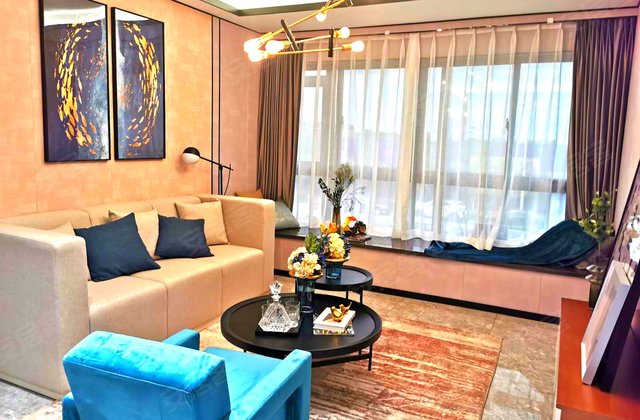 商贸公寓(义蓬)3室2厅2卫82㎡南53.85万