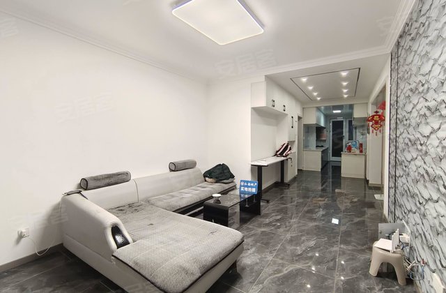 保莱蓝湾国际3室3厅140㎡45.8万二手房图片