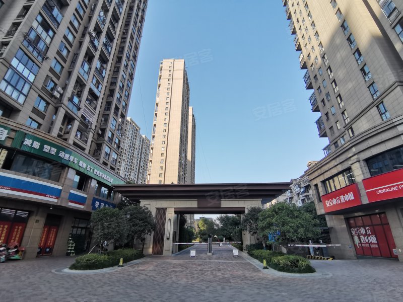 中梁百悦城(公寓住宅)