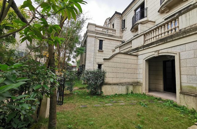 碧桂园翡翠湾5室2厅157㎡139万二手房图片