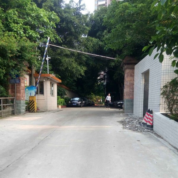 东莞庄工商局宿舍