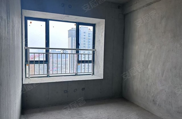 丽景芙蓉园4室2厅124㎡61.8万二手房图片