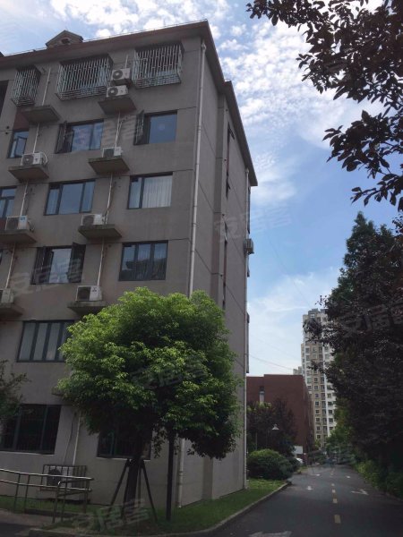 宝虹水岸景苑(西区)