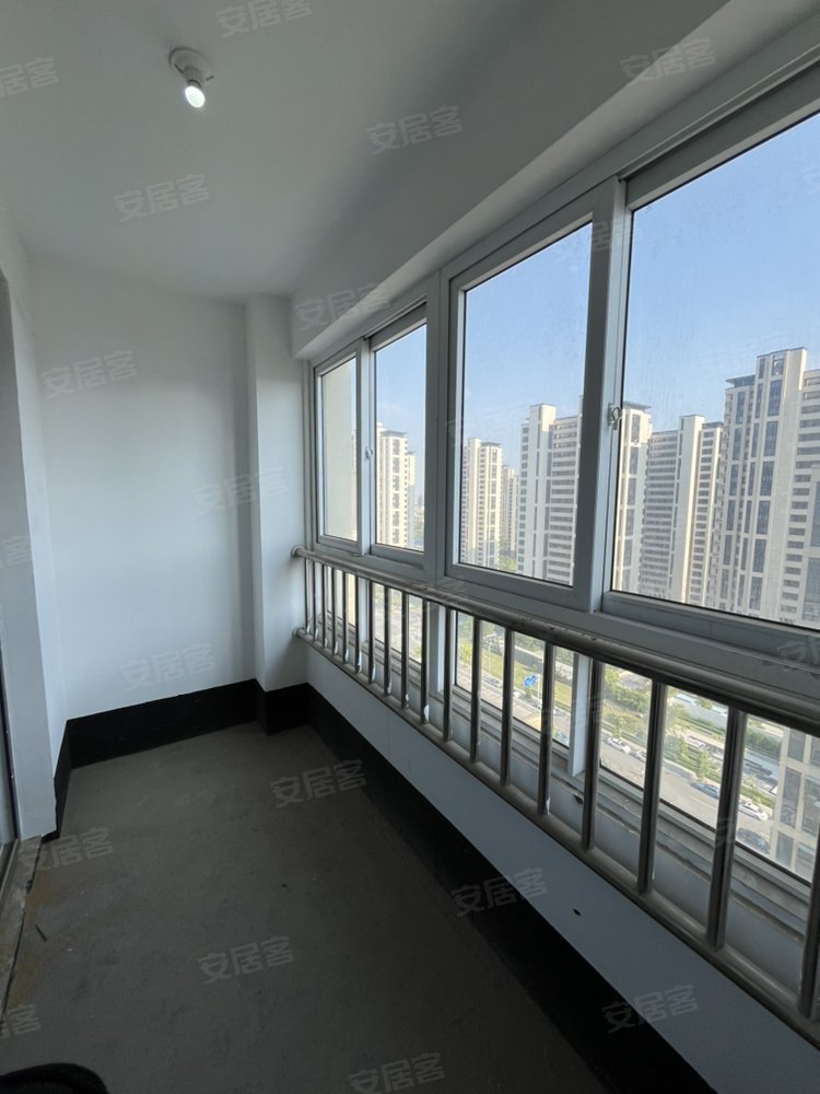 广福花园福康苑2室2厅1卫毛坯 66万 中上楼层 不沿街