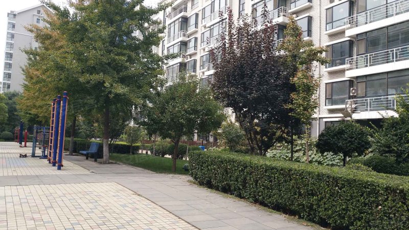 阳光地带,长治路99号