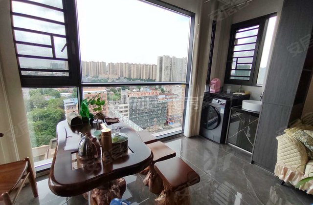 亮亮金龙湾3室2厅121.4㎡59万二手房图片