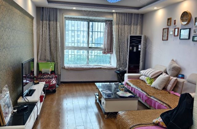 华兴首府3室2厅132㎡57万二手房图片