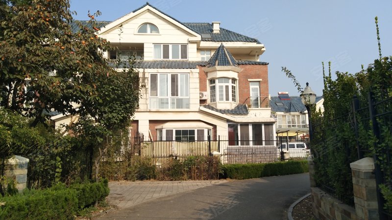 御墅临枫(888号)