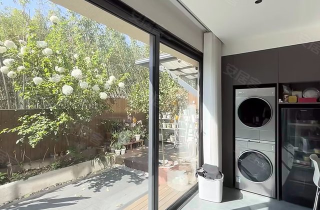 绿色丽园(667弄)3室2厅102.53㎡608万二手房图片