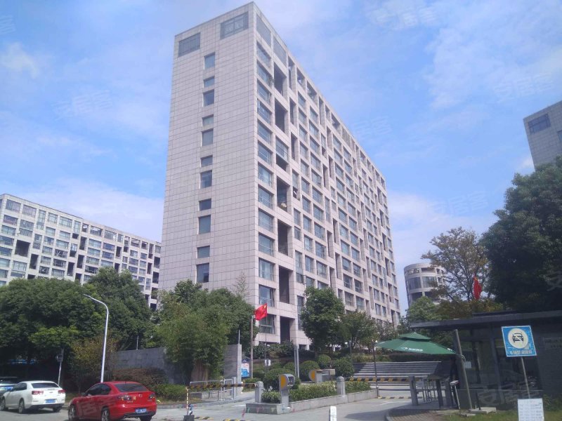 墅外金柳湾新贵居 