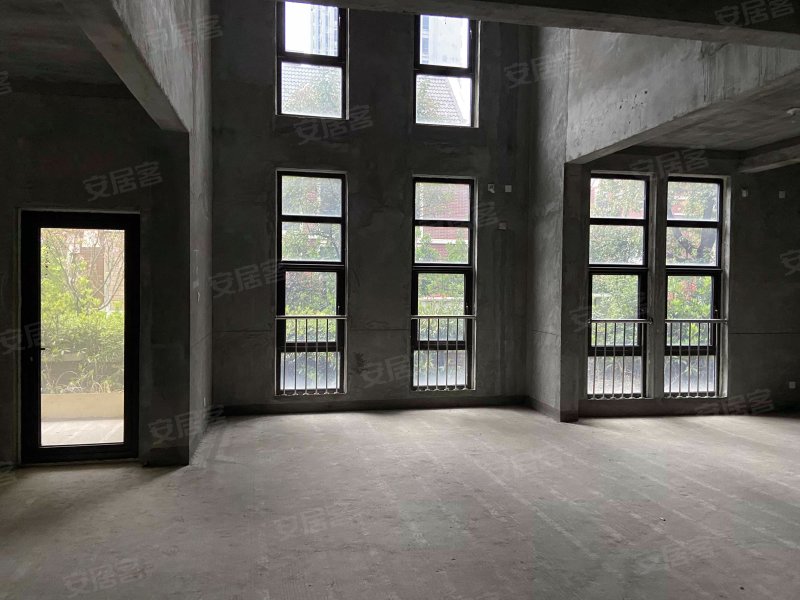 高速云水湾别墅