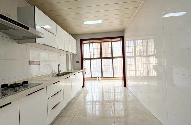 世纪名园3室2厅121㎡36万二手房图片