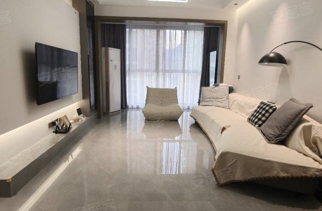 新华都3室2厅95㎡53.8万二手房图片