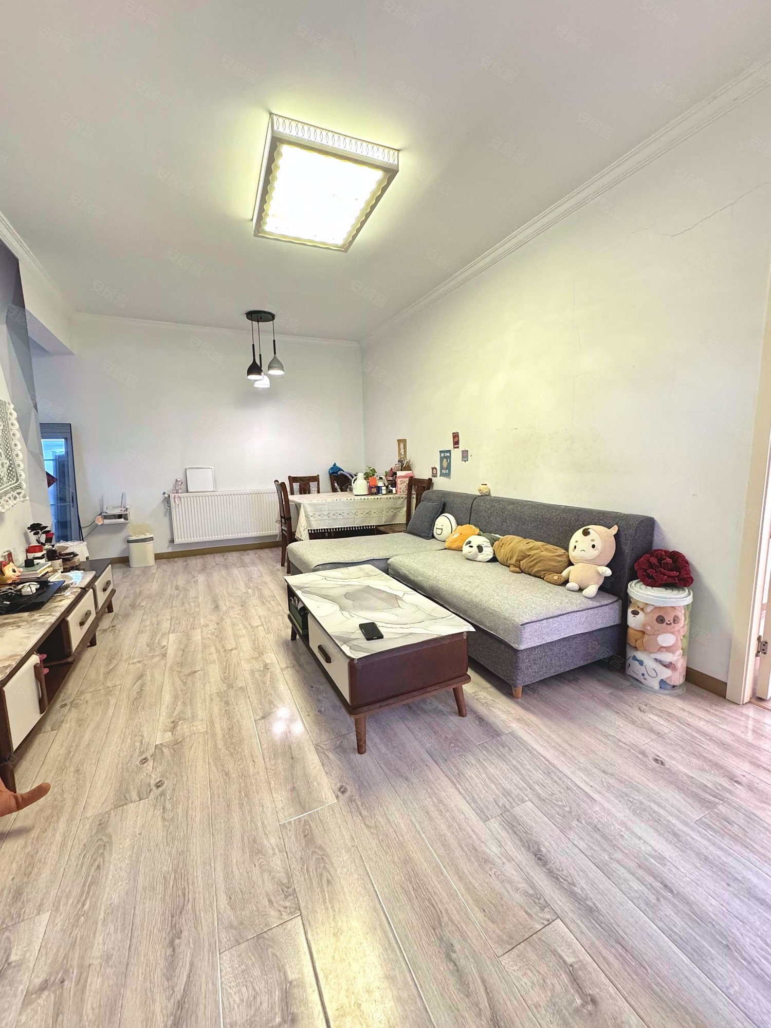 青扬新桥花园2室2厅1卫80㎡西南98万