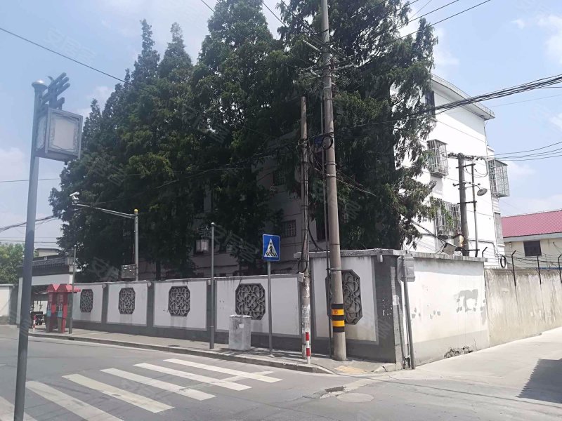 罗太路352弄小区 