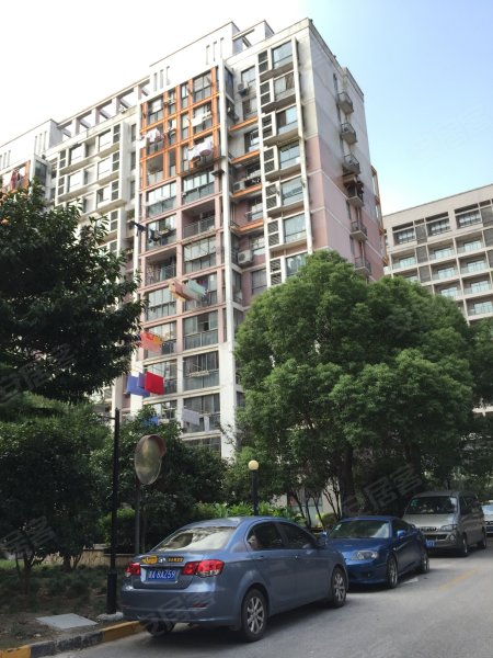 浦江世博家园六街坊 