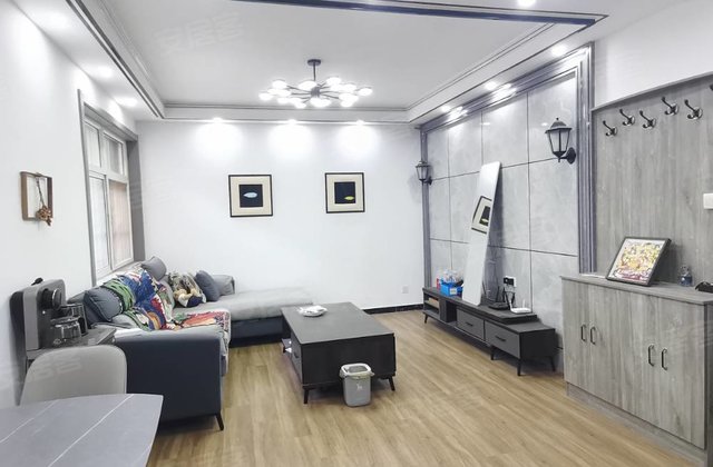 五环国际3室1厅100㎡67.8万二手房图片