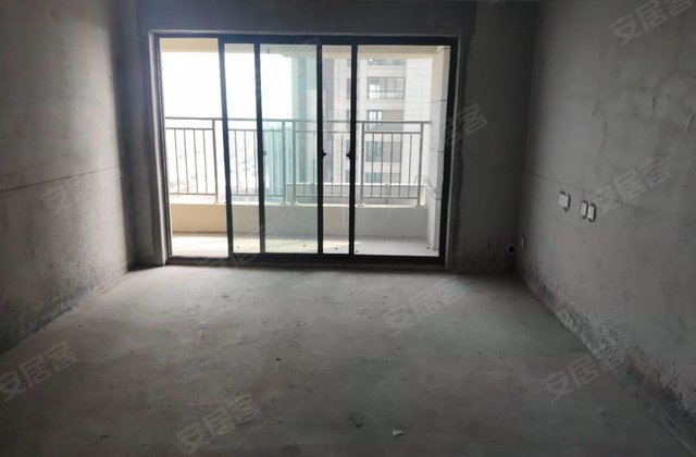 国控锦瑞东方3室2厅113㎡48.8万二手房图片