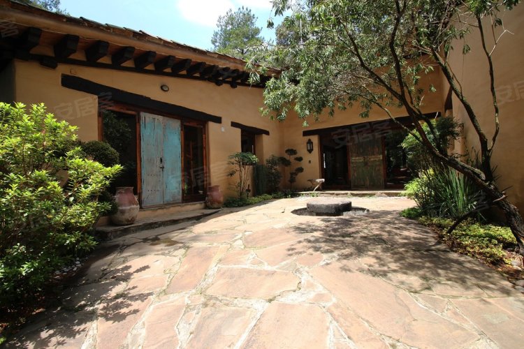 墨西哥约¥618万MexicoSanta Clara del Cobreprolongación Benito Jua二手房独栋别墅图片