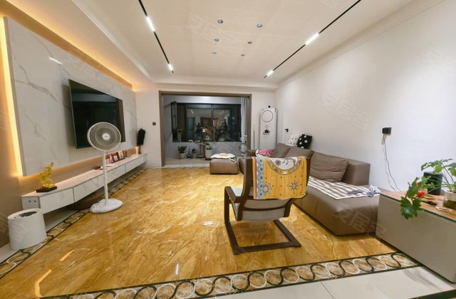 碧桂园天誉4室2厅163㎡125万二手房图片