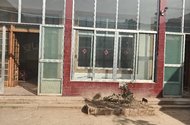 万嘉玲珑苑5室2厅160㎡112万二手房图片