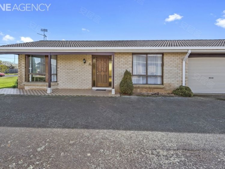 位置便利的单层联排住宅