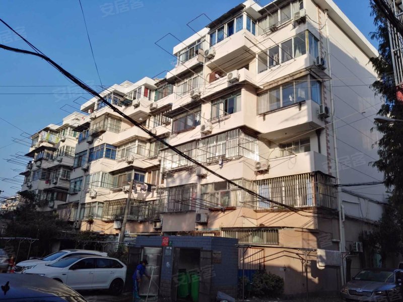 长清路595弄小区 