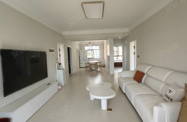 禾水滨江壹号3室2厅137㎡66万二手房图片