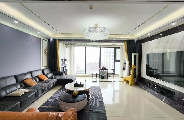 枫华丽园5室2厅209㎡139.9万二手房图片