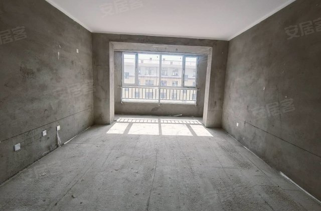 警苑小区3室2厅138㎡69万二手房图片